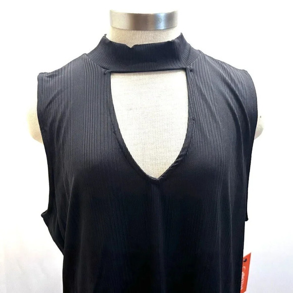 NWT INTEMPO Women Sleeveless Pullover Mock Neck Ribbed Keyhole Black Shirt Sz 2X - Picture 2 of 15